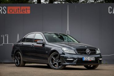 MERCEDES BENZ C 300