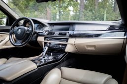 BMW 525