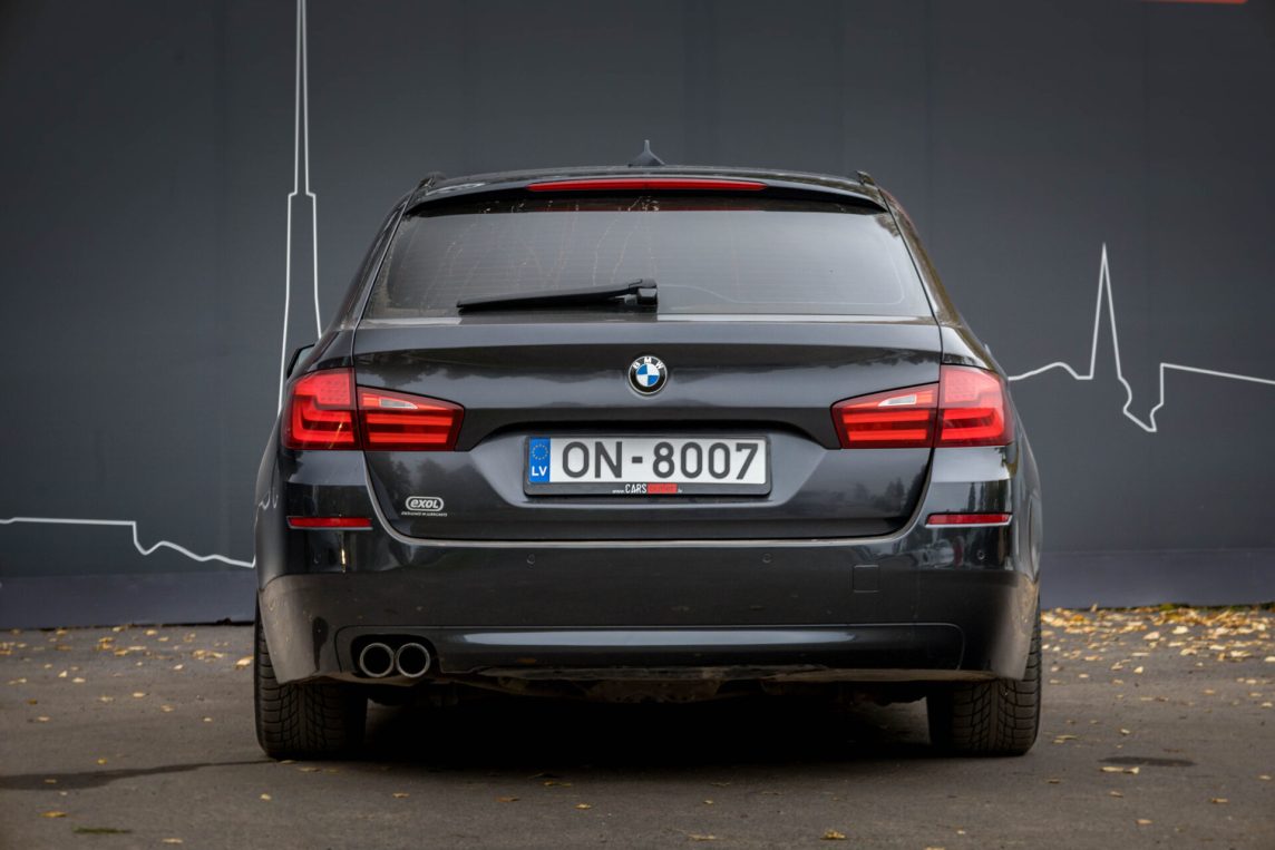 BMW 525