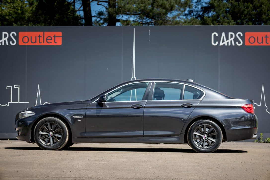 BMW 525
