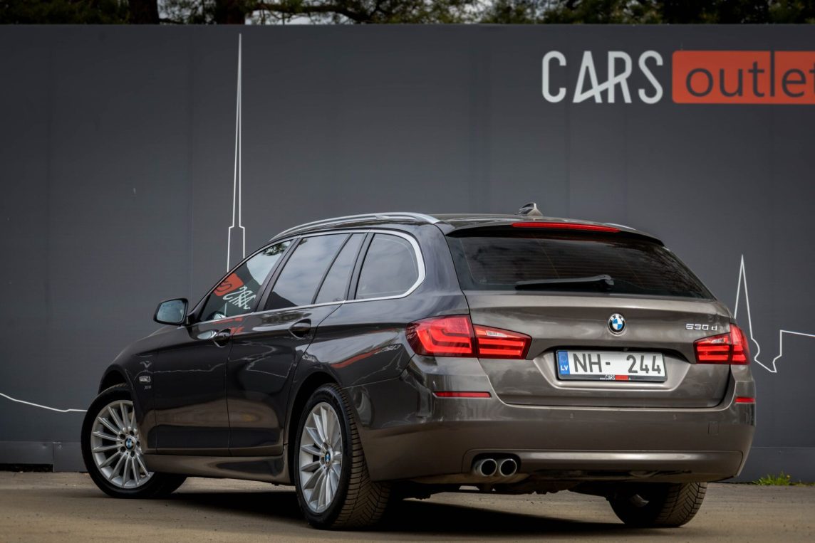 BMW 530