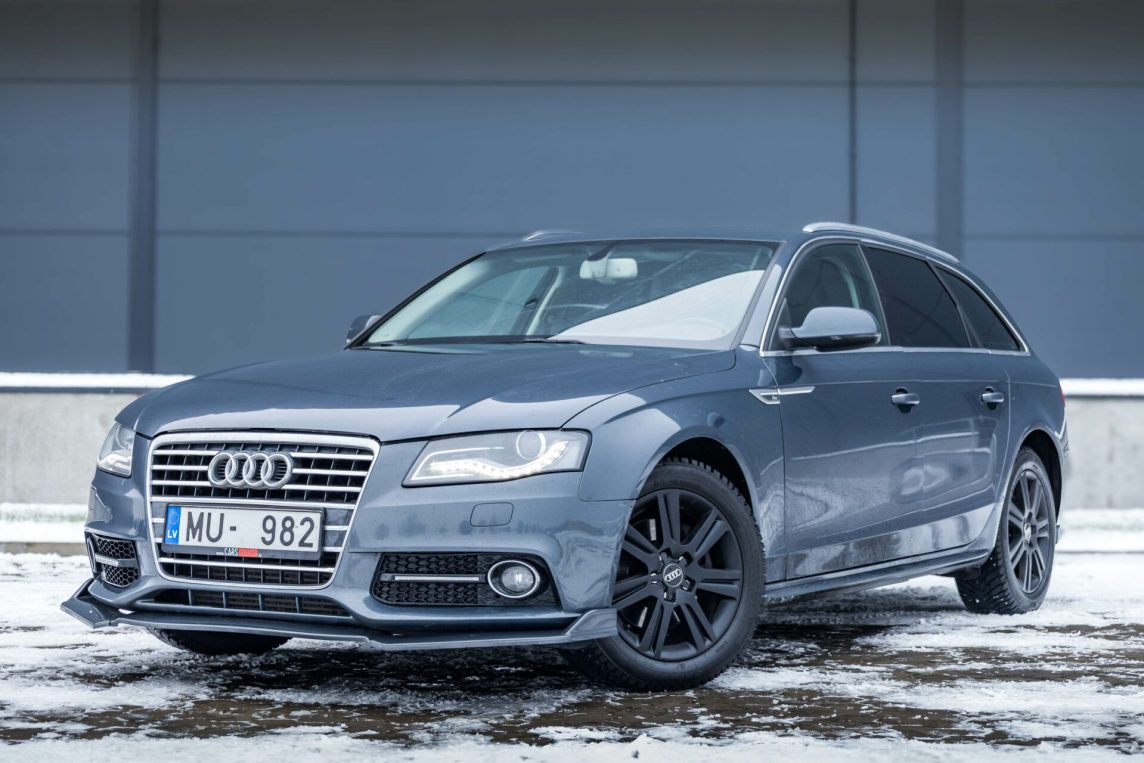 AUDI A4