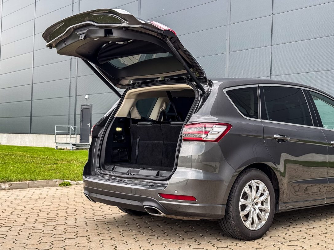FORD S-MAX