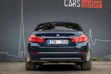 BMW 525