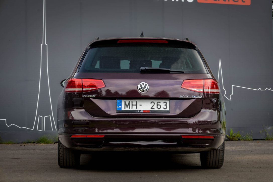 VW PASSAT