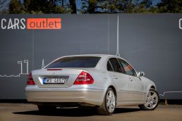 MERCEDES BENZ E270