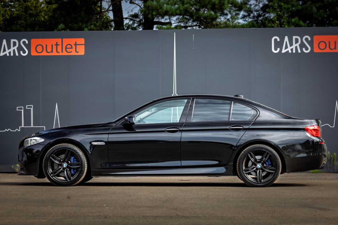 BMW 525