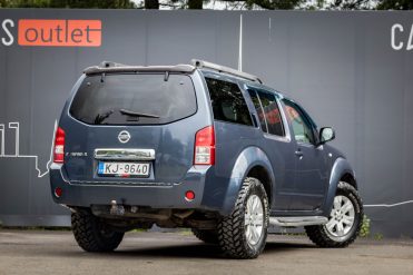 NISSAN PATHFINDER