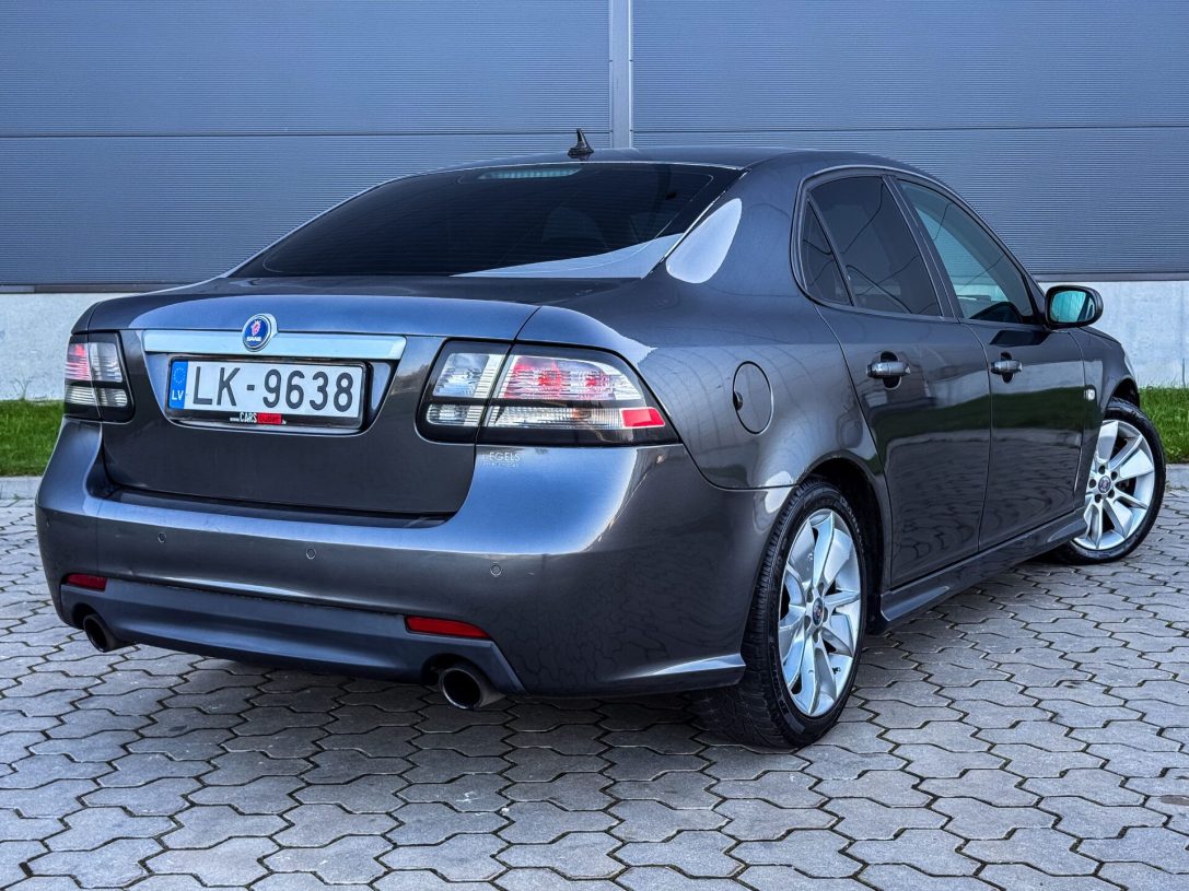 SAAB 9-3