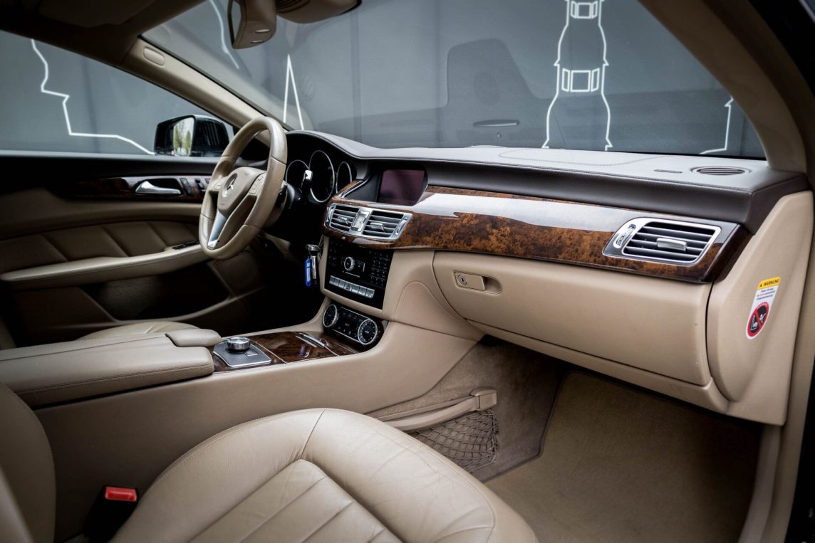 MERCEDES BENZ CLS 350