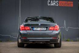 BMW 730