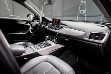 AUDI A6 LIMOUSINE
