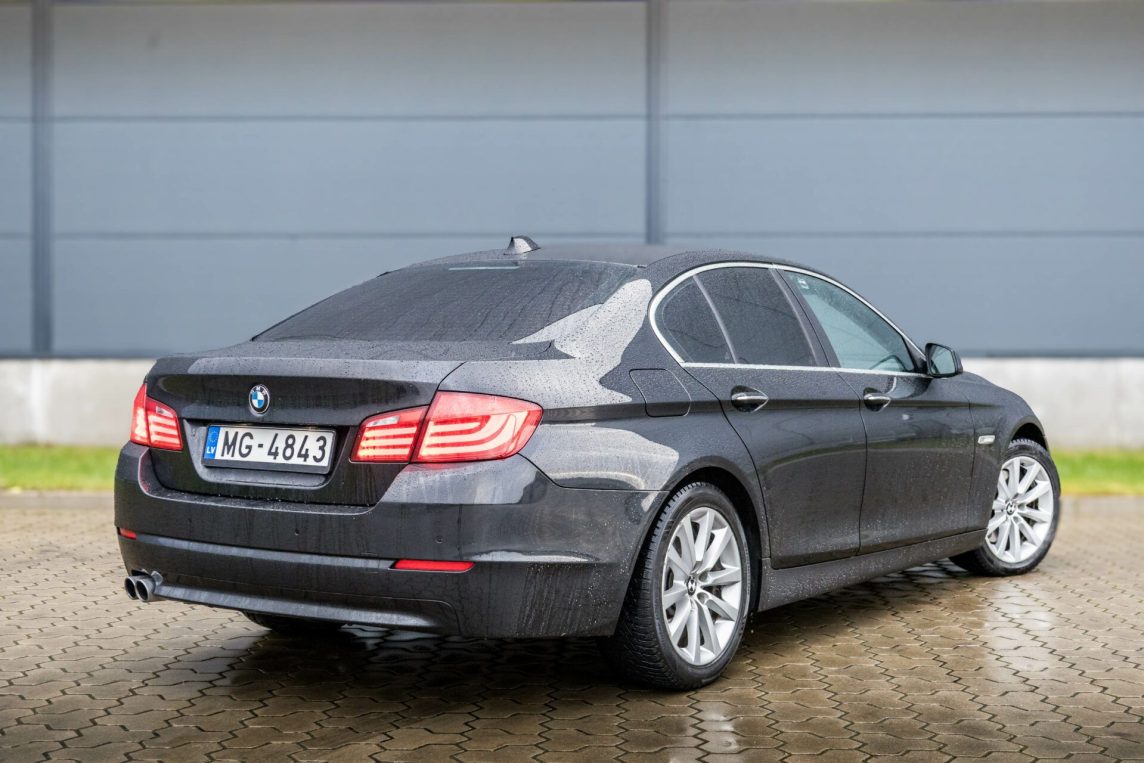 BMW 525