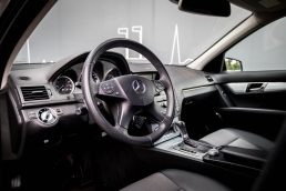 MERCEDES BENZ C 200