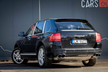 PORSCHE CAYENNE S