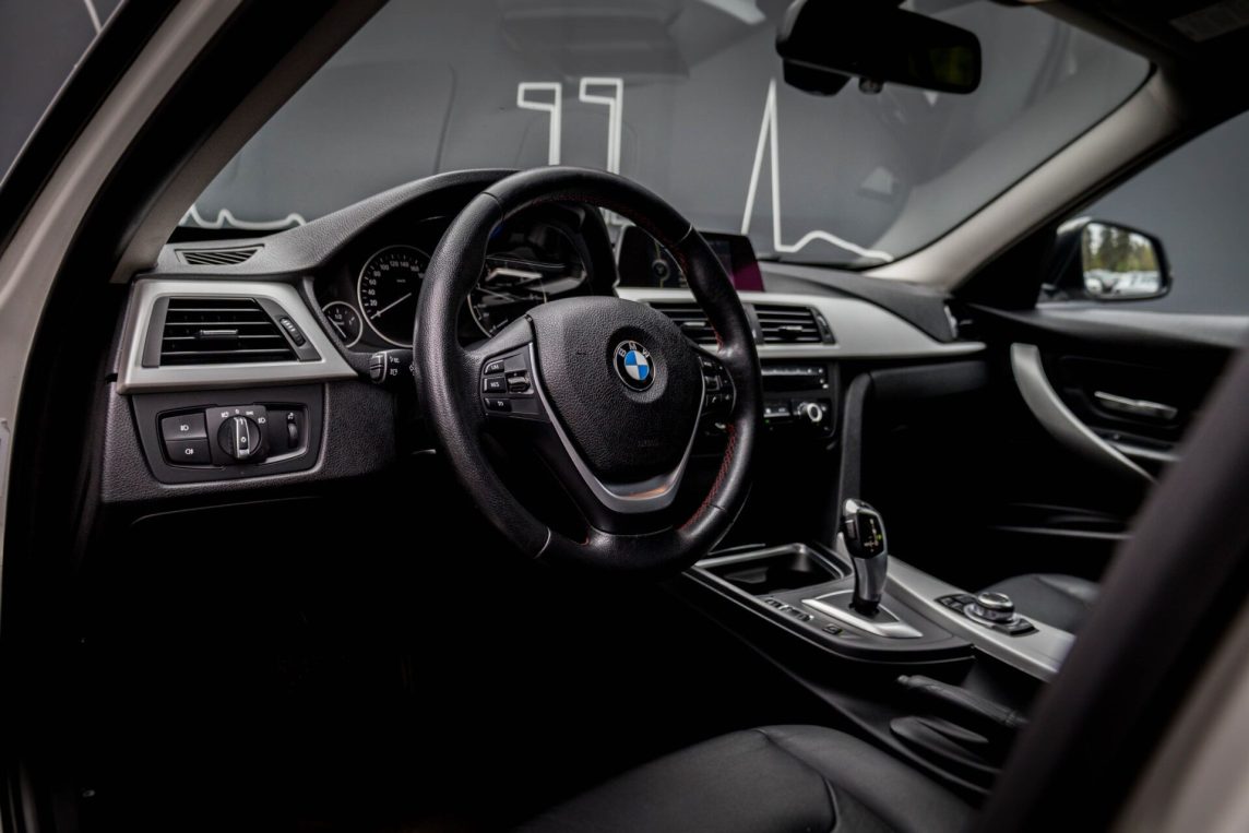BMW 318