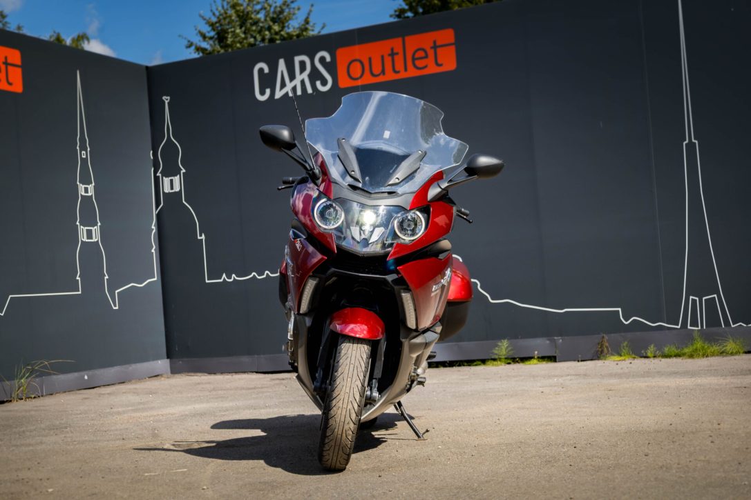 BMW K1600GT