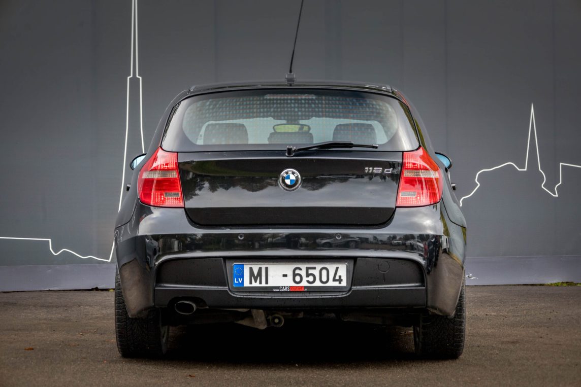BMW 118