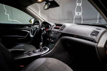 OPEL INSIGNIA SPORTS TOURER