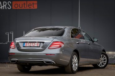 MERCEDES BENZ E 220 D 4MATIC