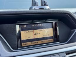 MERCEDES BENZ E220