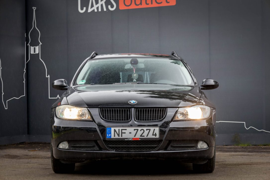 BMW 320