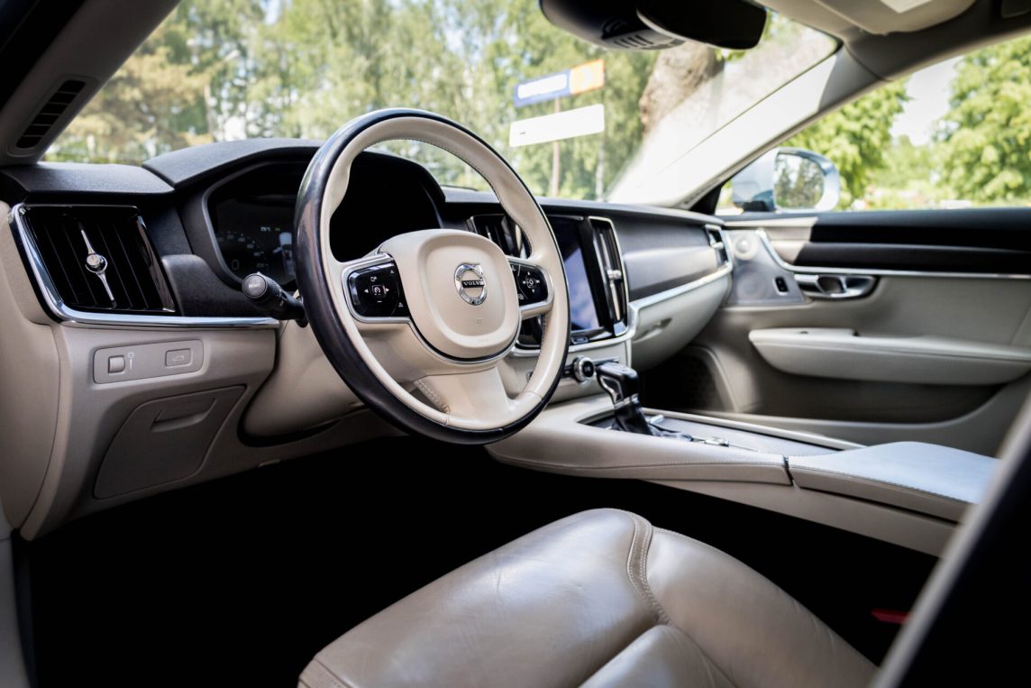 VOLVO V90 CROSS COUNTRY