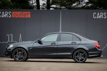 MERCEDES BENZ C 300