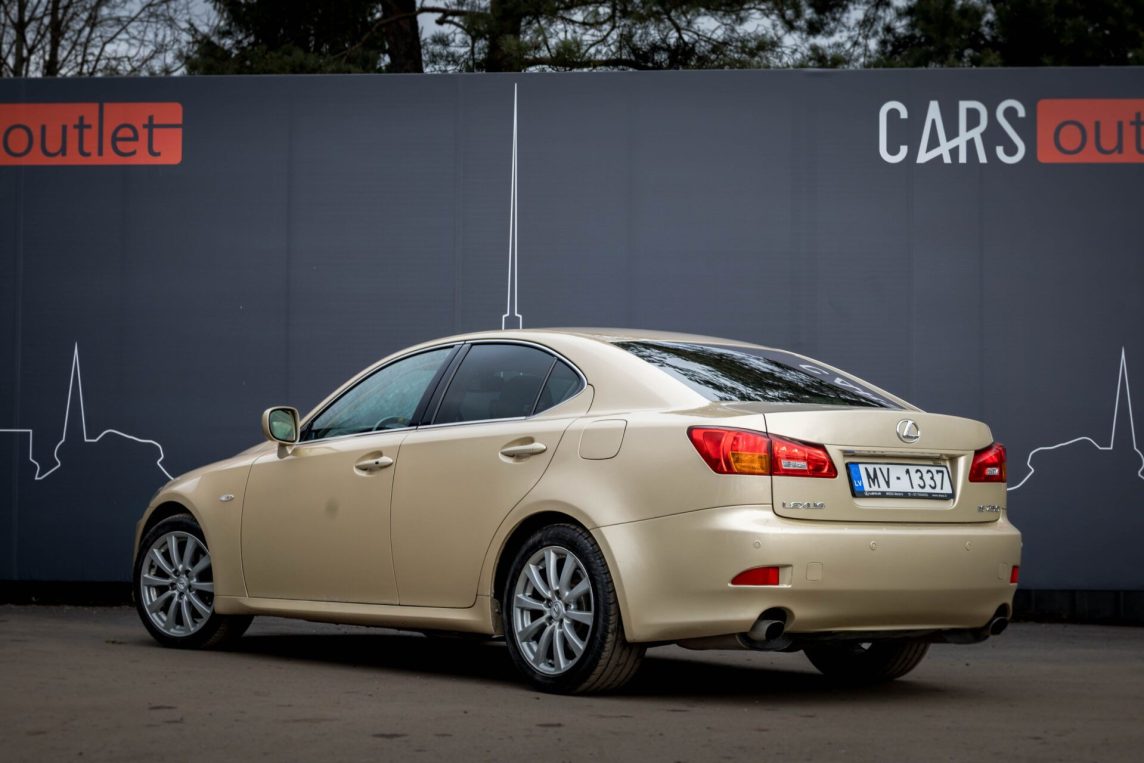 LEXUS IS 250