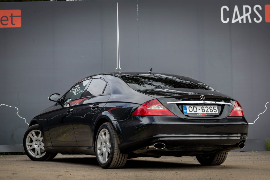 MERCEDES BENZ CLS 320