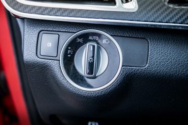 MERCEDES BENZ E200 CDI