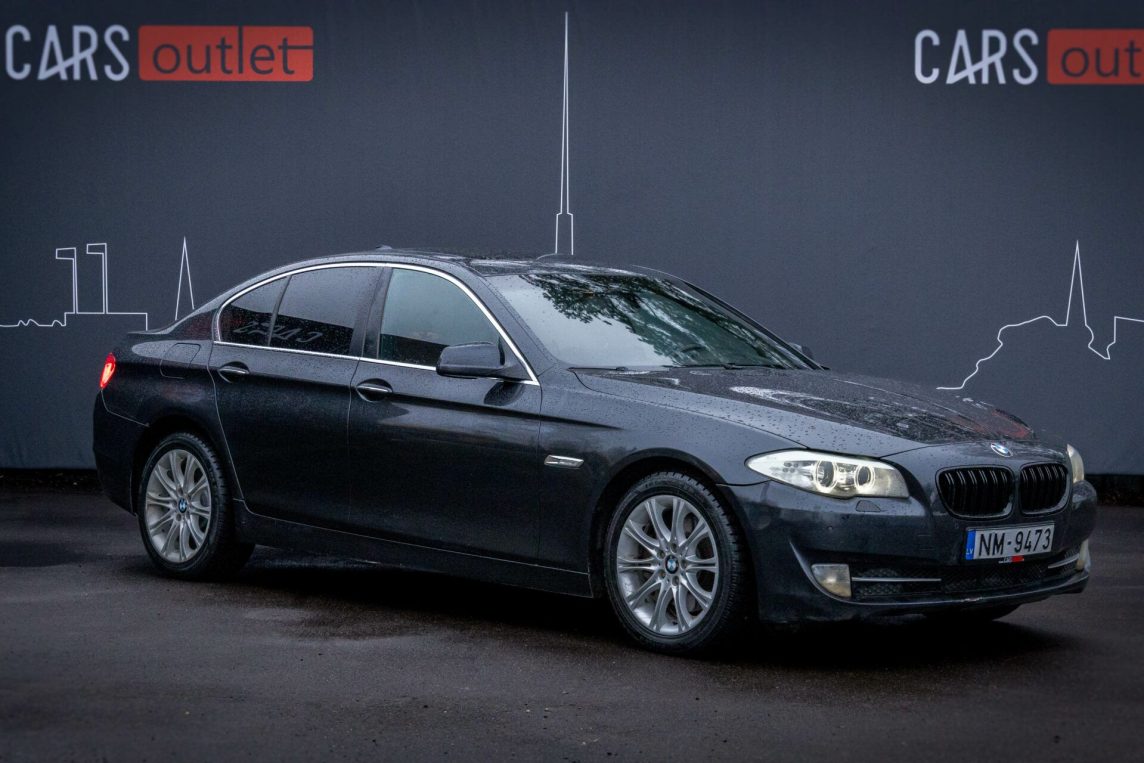 BMW 525