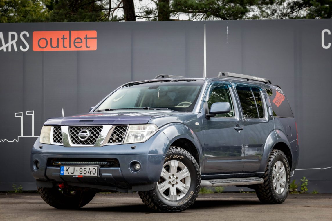 NISSAN PATHFINDER