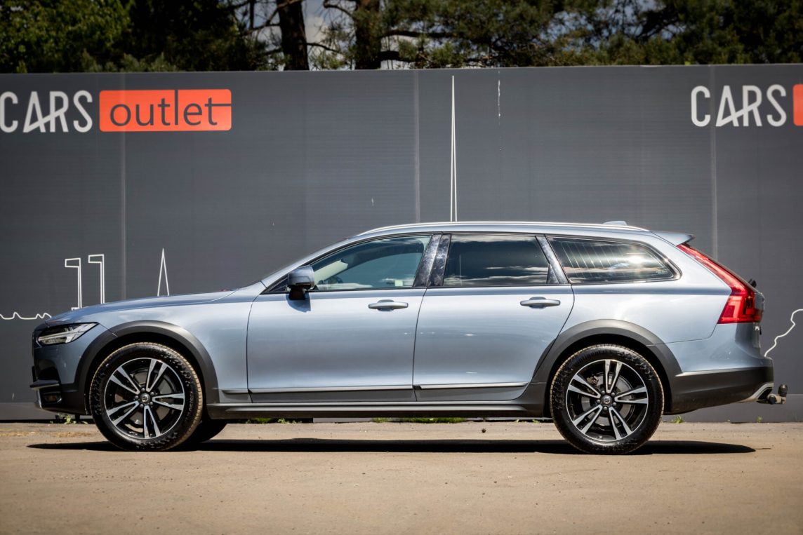 VOLVO V90 CROSS COUNTRY