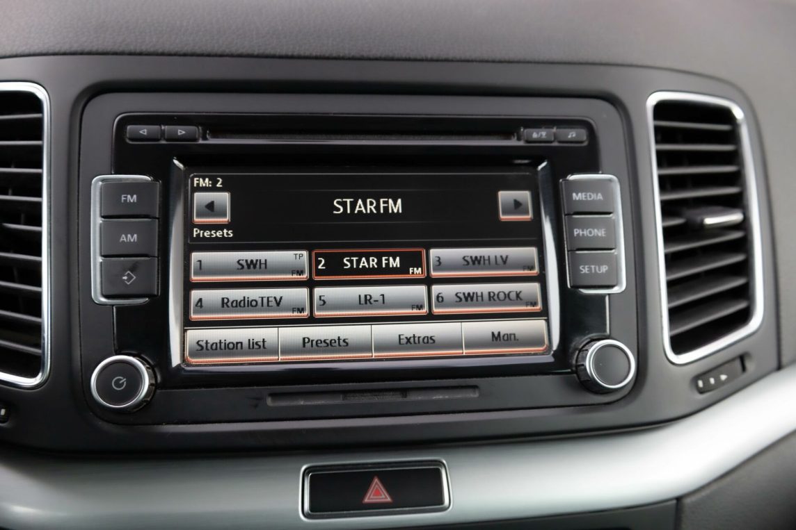 VW SHARAN