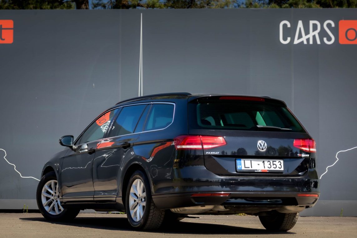 VW PASSAT