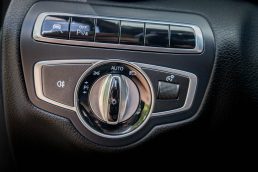 MERCEDES BENZ C 220 D