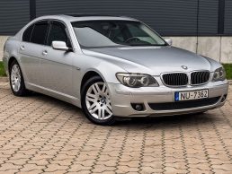 BMW 730