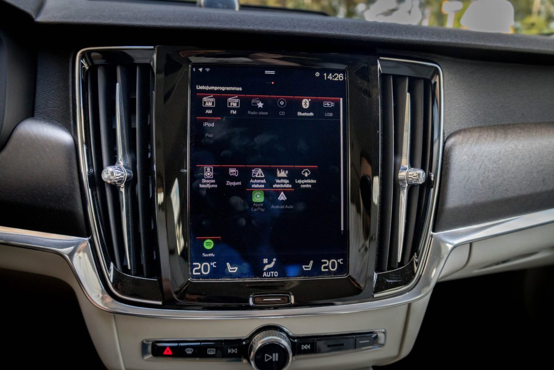 VOLVO V90 CROSS COUNTRY