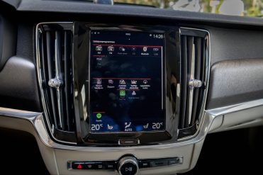 VOLVO V90 CROSS COUNTRY