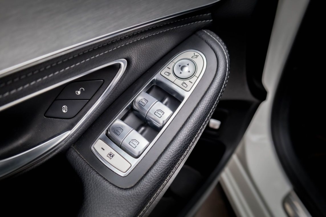 MERCEDES BENZ C250 BLUETEC 4MATIC