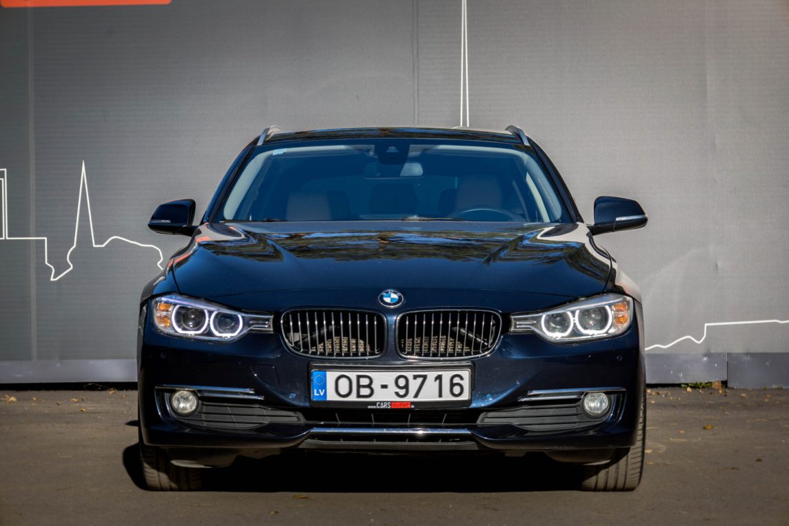 BMW 320