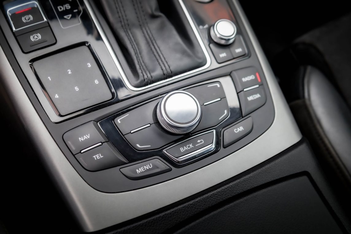 AUDI A6 LIMOUSINE