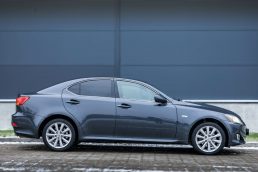 LEXUS IS 220