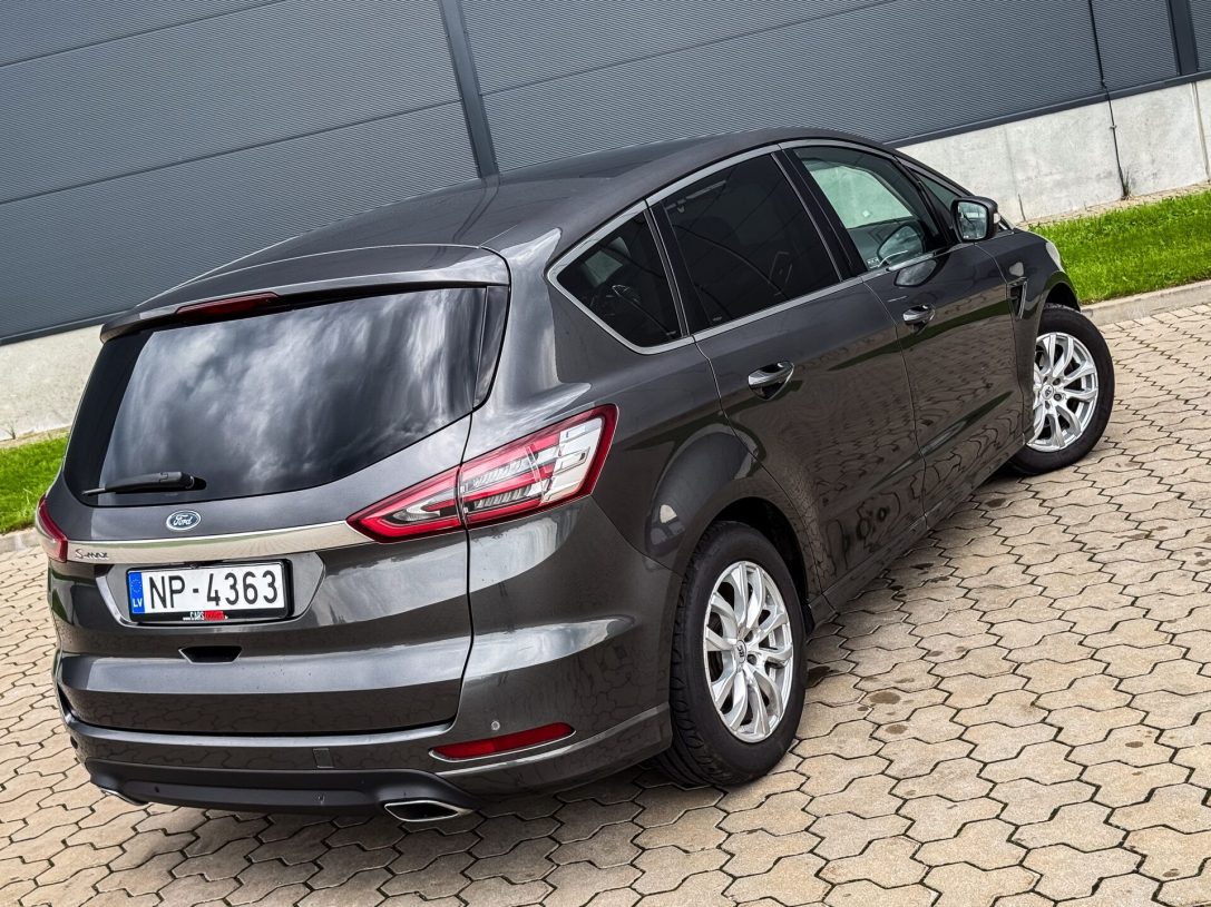 FORD S-MAX