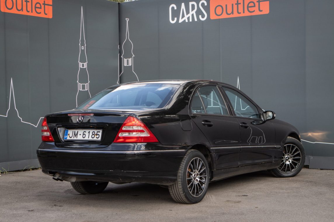 MERCEDES BENZ C 200