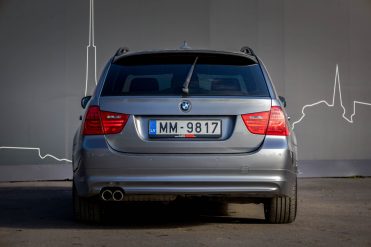 BMW 325
