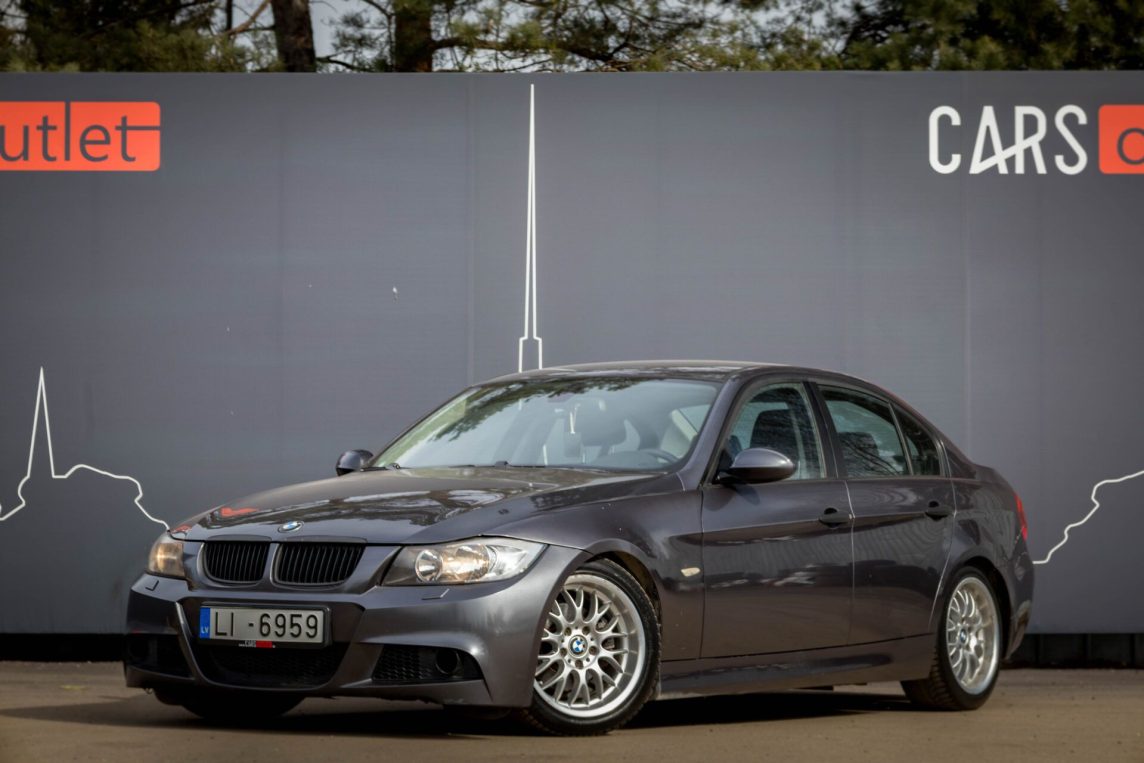BMW 320