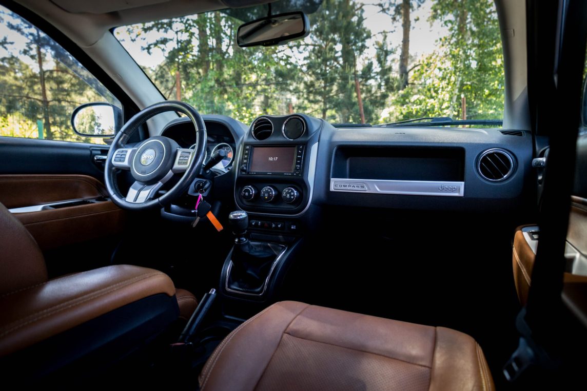 JEEP COMPASS