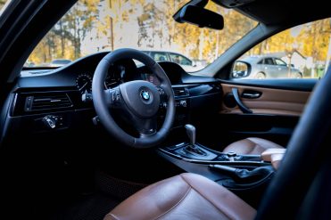 BMW 325